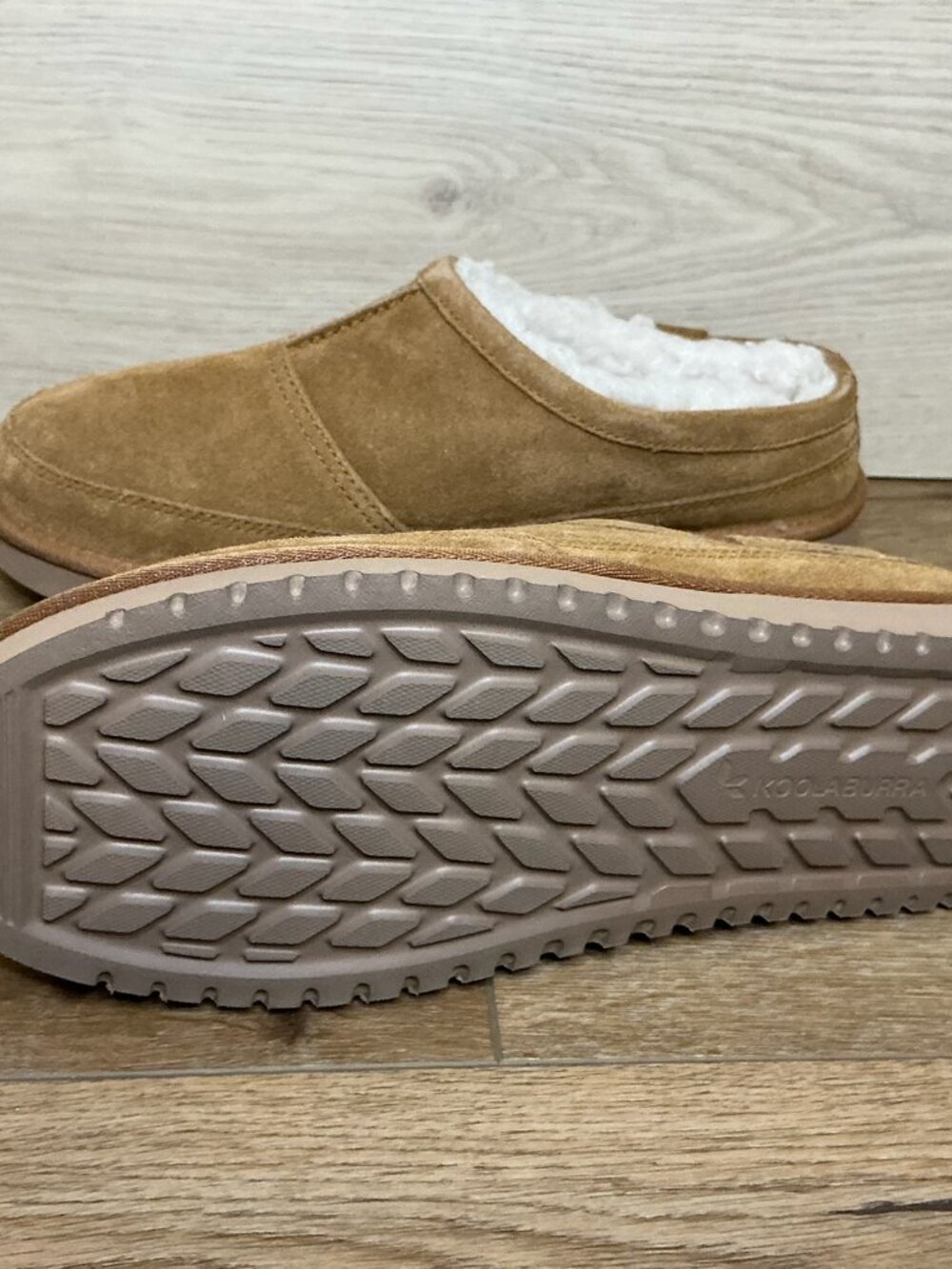 Koolaburra by UGG Graisen Suede Fur-Lined Slippers Size 11 - Picture 4 of 7